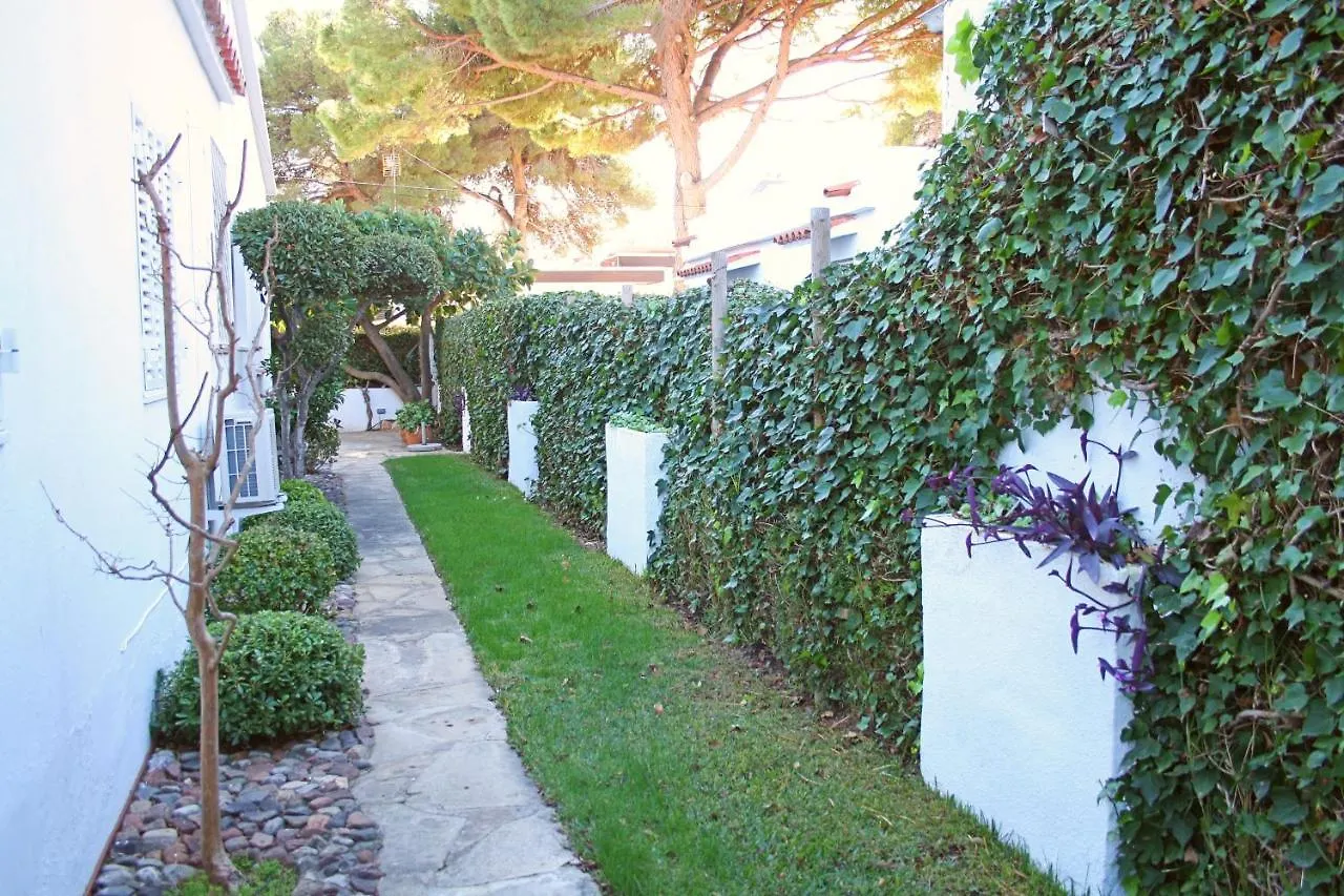 Meritxell Seafront Villa Cambrils Spain