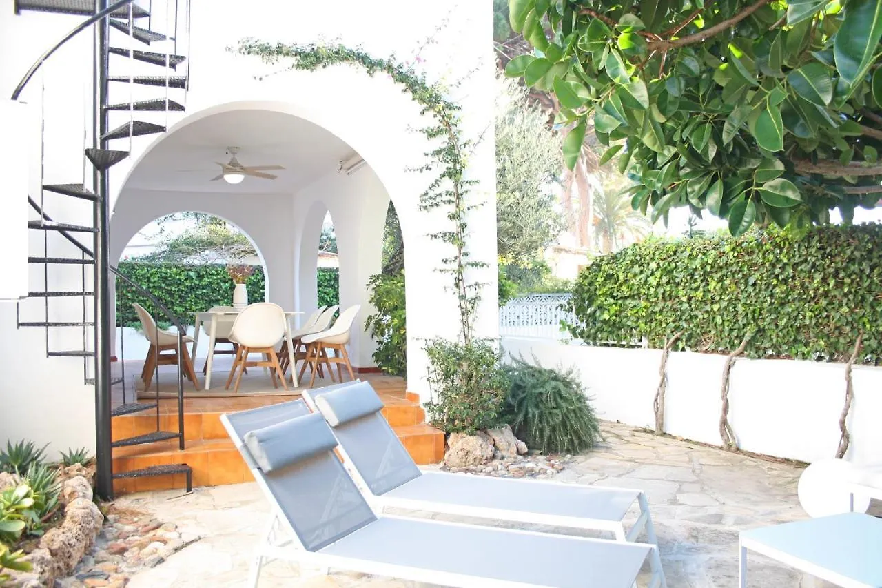 Meritxell Seafront Villa Cambrils Holiday home