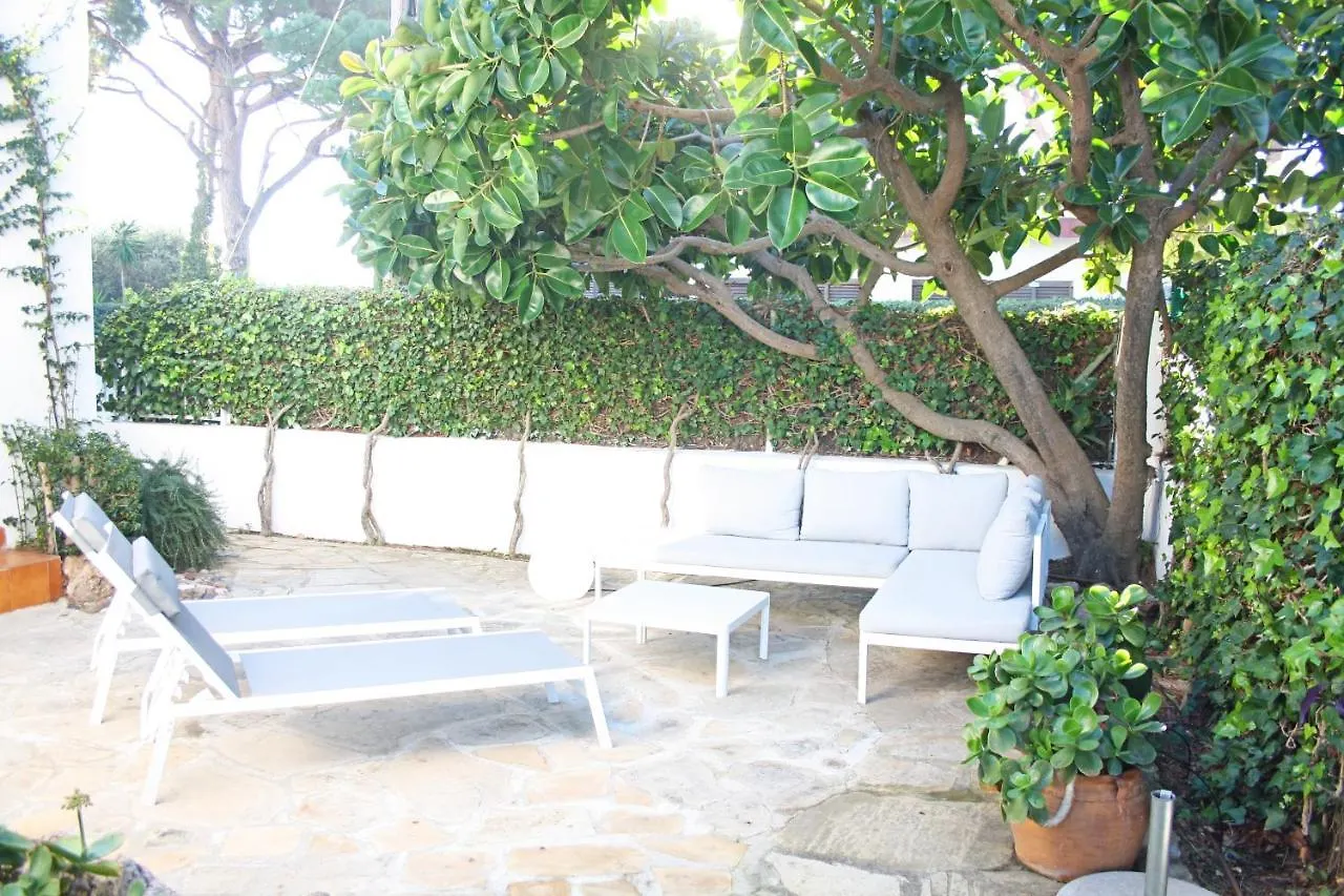 Meritxell Seafront Villa Cambrils Spain
