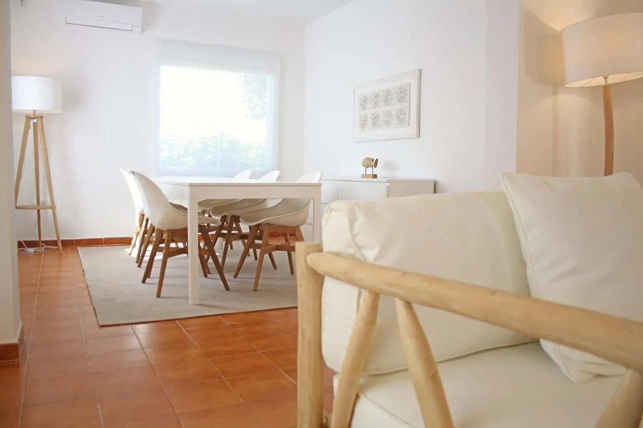 Holiday home Meritxell Seafront Villa Cambrils